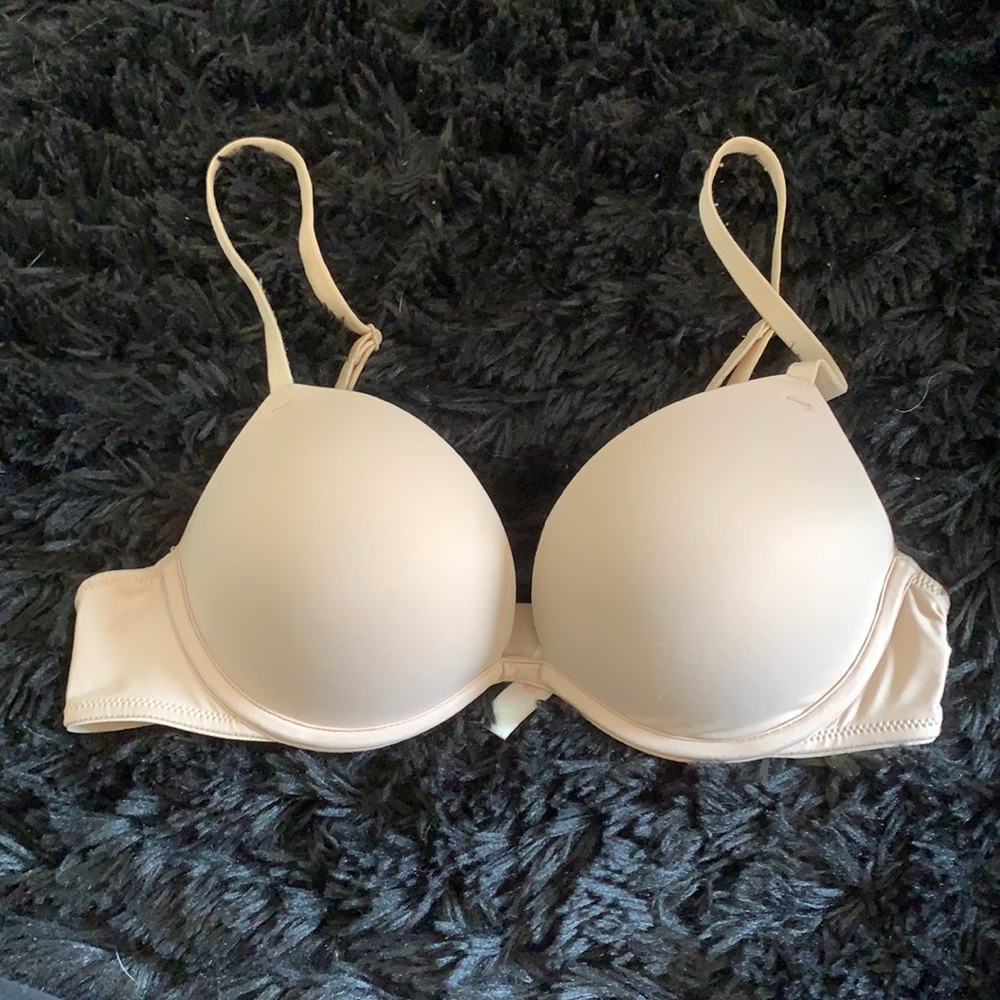 pink vs super push up bra